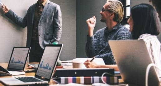 Financial Management Course: Strategy, Budgeting & Analysis